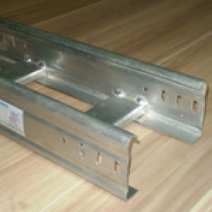 金属桥架的详细介绍-扬州达瑞有限公司